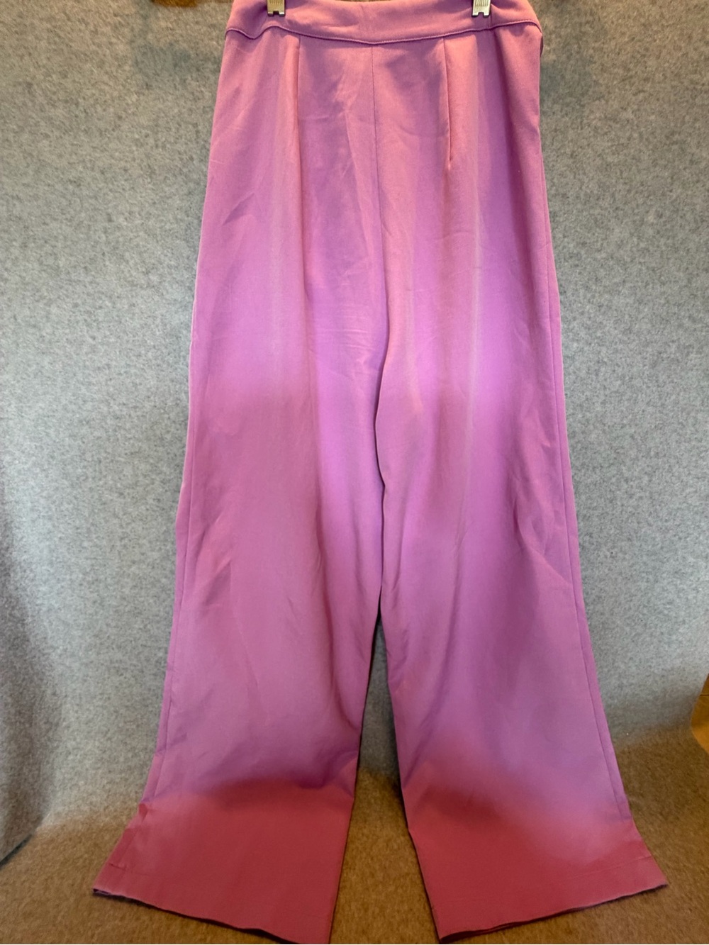 Wide-Leg High-Rise Pants in Soft Lilac - Picture 2 of 6